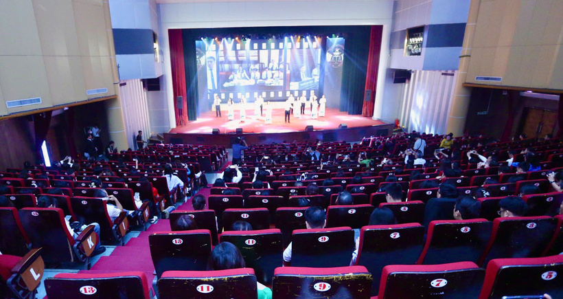 Toàn cảnh Hội diễn.