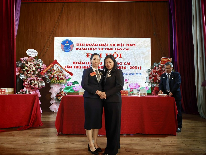 Đoàn Luật sư tỉnh Lào Cai tổ chức Đại hội lần thứ Nhất, nhiệm kỳ 2026-2031. 12 Luật sư Trần Nam Khang được bầu giữ chức Chủ nhiệm Đoàn Luật sư tỉnh Lào Cai - 12