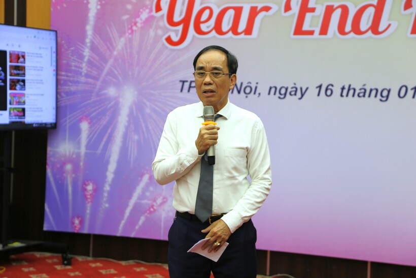 Trung tâm Bồi dưỡng nghiệp vụ luật sư Việt Nam tổ chức Hội nghị Tổng kết công tác năm 2025 và triển khai nhiệm vụ 2026 2 Luật sư Phạm Văn Đàm, Phó Giám đốc Trung tâm Bồi dưỡng nghiệp vụ luật sư Việt Nam phát biểu tại Lễ tổng kết.