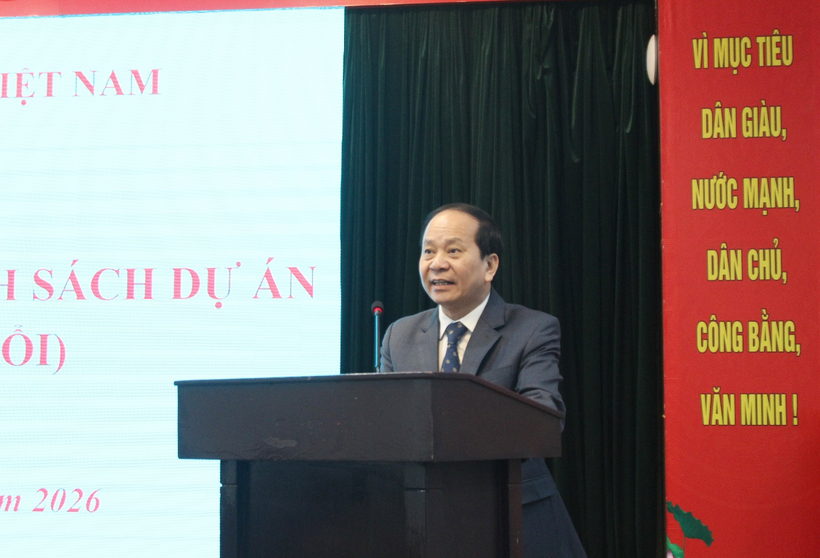 Tiến sĩ, Luật sư Đào Ngọc Chuyền phát biểu khai mạc.