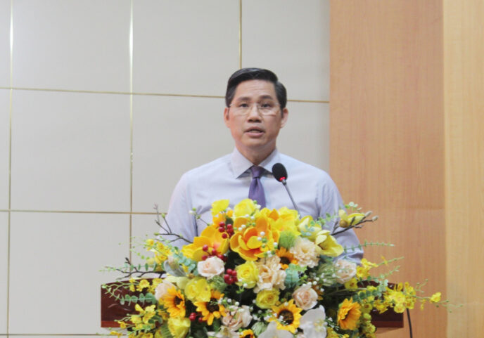 Luật sư Nguyễn Hải Nam cam kết với cử tri Đơn vị bầu cử số 9 Đại biểu Quốc hội, TP. Hồ Chí Minh sẽ bám sát và thực hiện các chương trình hành động đã trình bày.